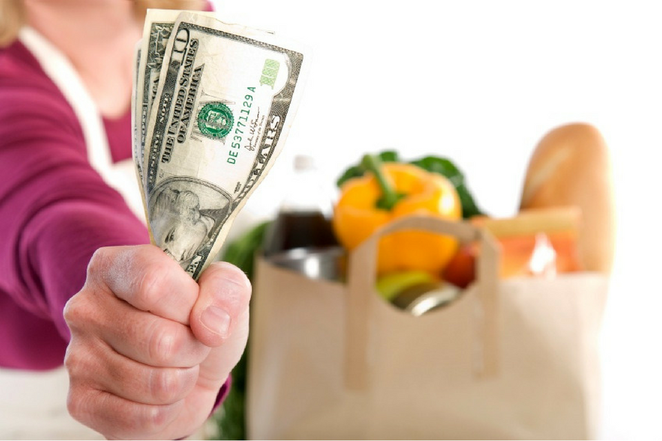 19 Clever Ways to Eat Healthy on a Tight Budget
